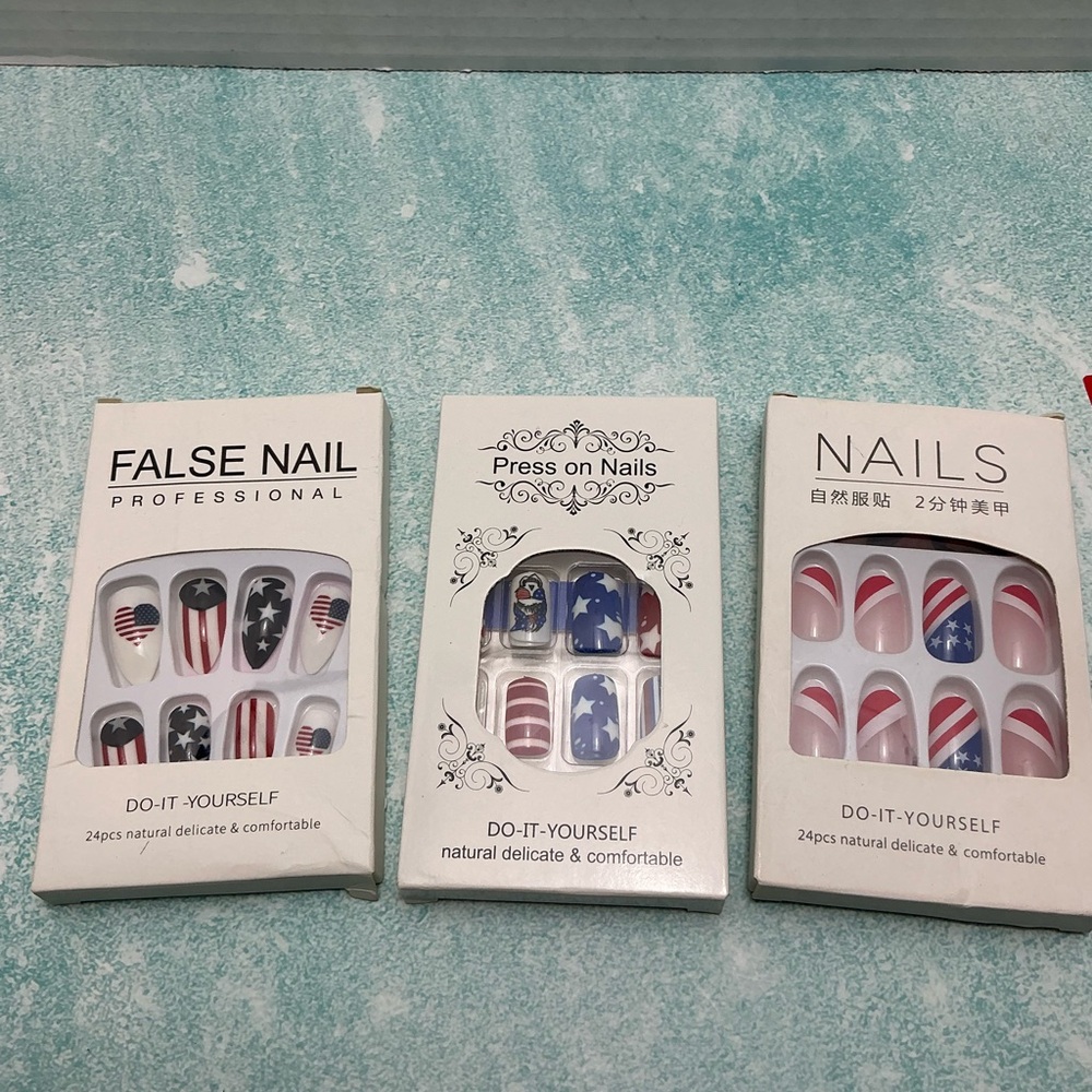 Patriotic‎ Press-On Nail Set